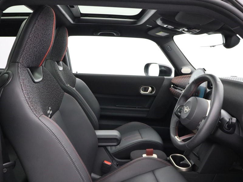 2025 (74) MINI COOPER 2.0 S Sport 3dr Auto 5981069