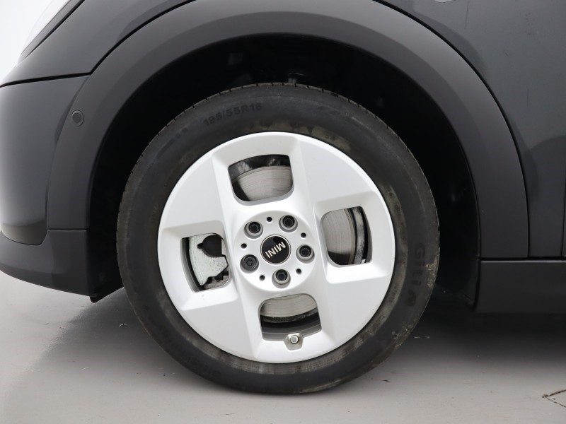 2025 (75) MINI COOPER 1.5 C Classic 5dr Auto 5928998