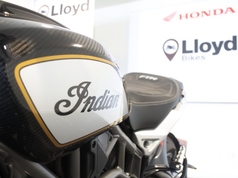 2024 (74) Indian FTR 1200 R Carbon 5594041