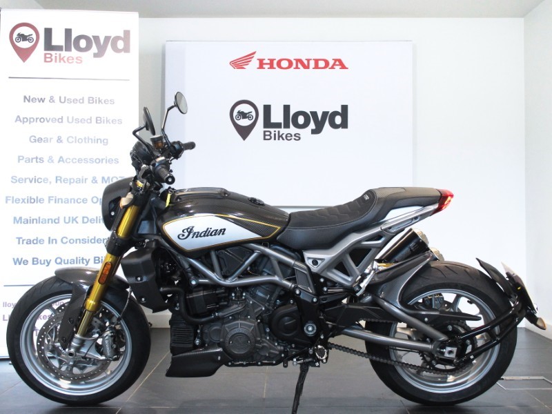 2024 (74) Indian FTR 1200 R Carbon 5594023