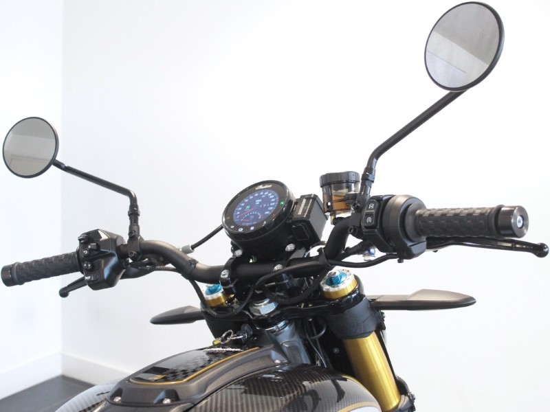 2024 (74) Indian FTR 1200 R Carbon 5594032