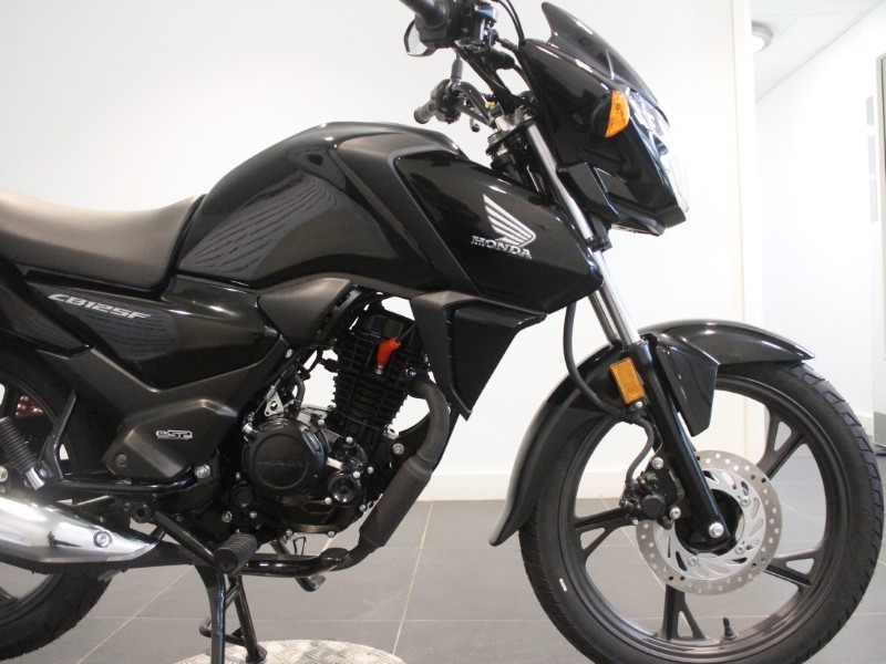 2024 (74) Honda CB125F 5933542