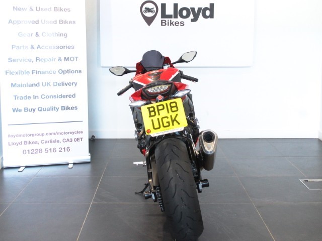 2018 (18) Honda CBR1000RR Fireblade 5643535
