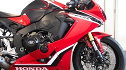 2018 (18) Honda CBR1000RR Fireblade 5643545