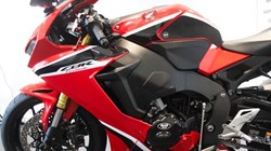 2018 (18) Honda CBR1000RR Fireblade 5643546