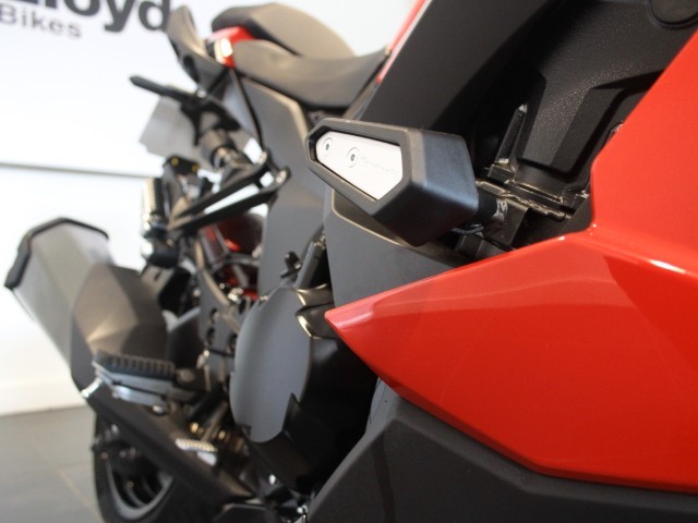 2024 (24) Kawasaki Ninja Z1000 SX 40th Anniversary Edition 5643962