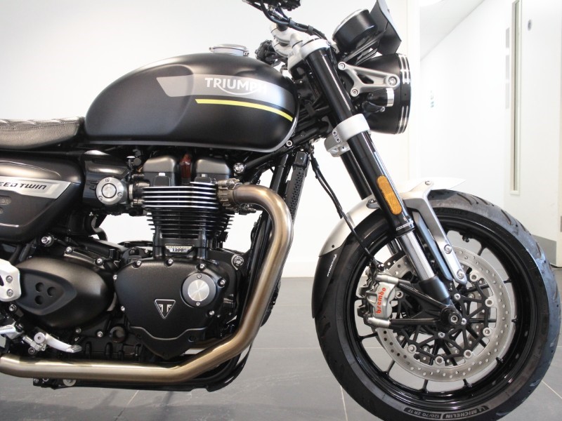 2021 (71) Triumph Speed Twin 1200 5644185