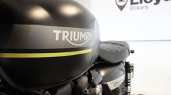 2021 (71) Triumph Speed Twin 1200 5644188