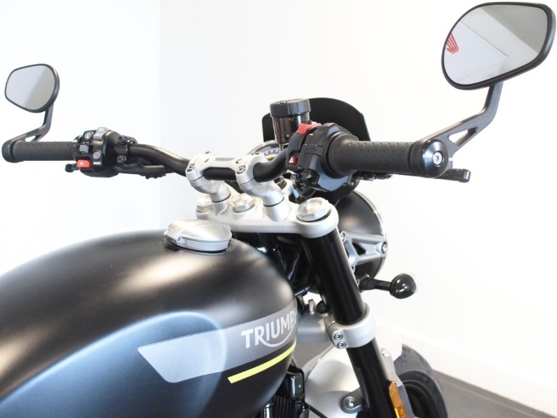 2021 (71) Triumph Speed Twin 1200 5644182
