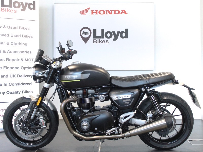 2021 (71) Triumph Speed Twin 1200 5644173