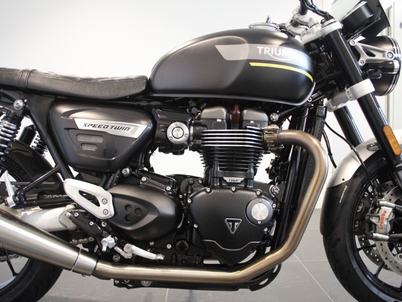 2021 (71) Triumph Speed Twin 1200 5644184