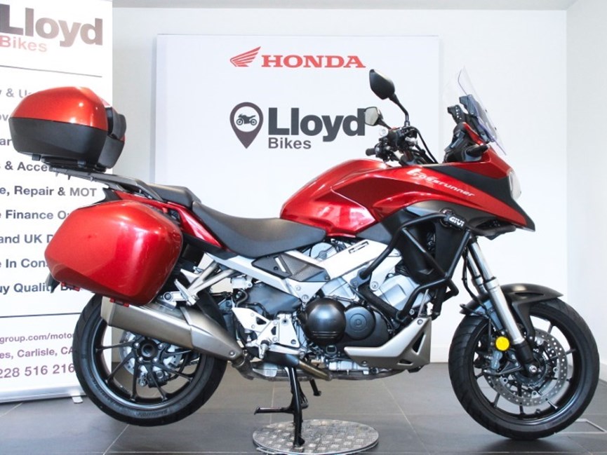 2019 (69) Honda VFR800X Crossrunner