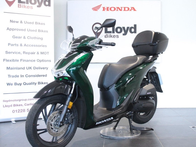 2024 (24) Honda SH125i Plus Smart Top Box 5682743