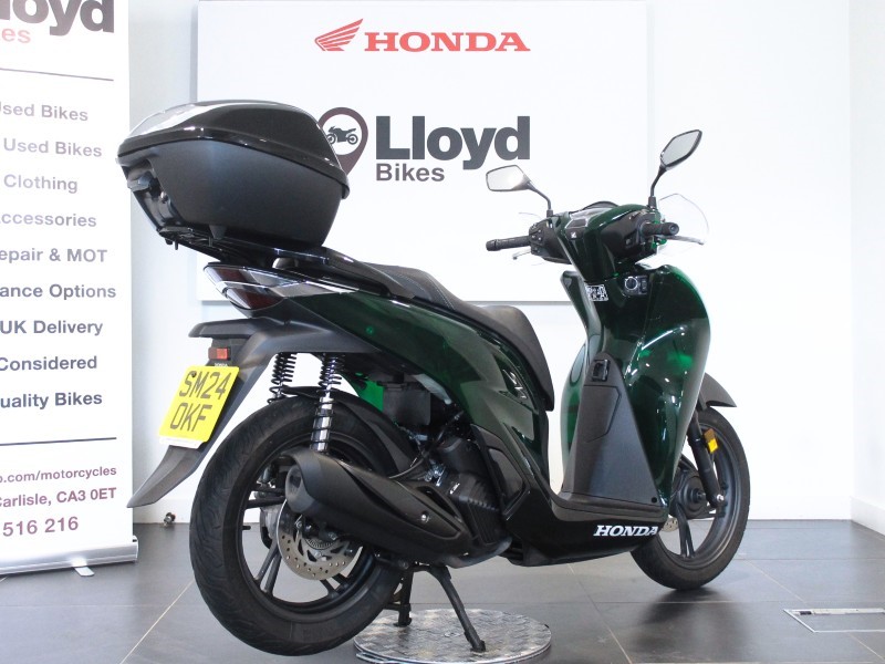 2024 (24) Honda SH125i Plus Smart Top Box 5682747