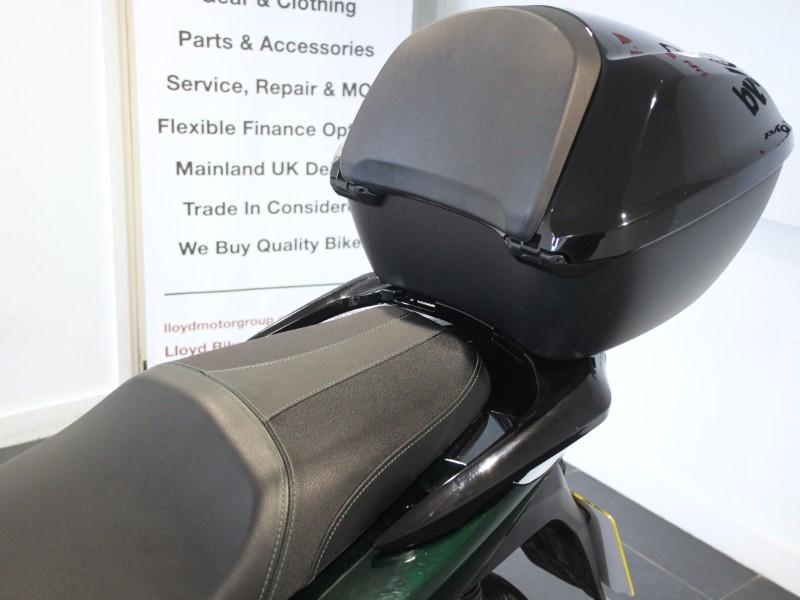 2024 (24) Honda SH125i Plus Smart Top Box 5682760