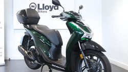 2024 (24) Honda SH125i Plus Smart Top Box 5682741