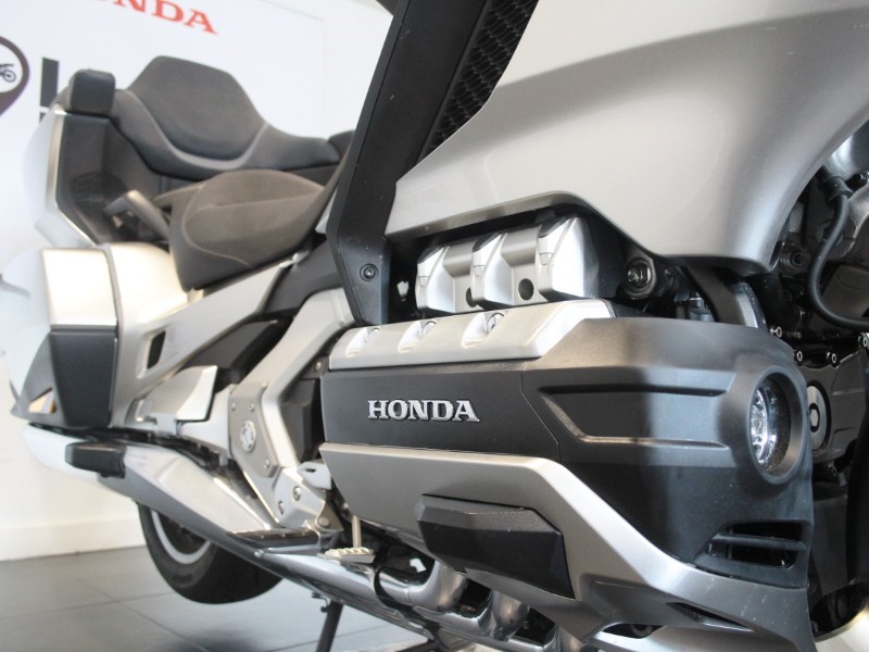 2025 (25) Honda GL1800 Gold Wing Tour DCT Airbag 5695140