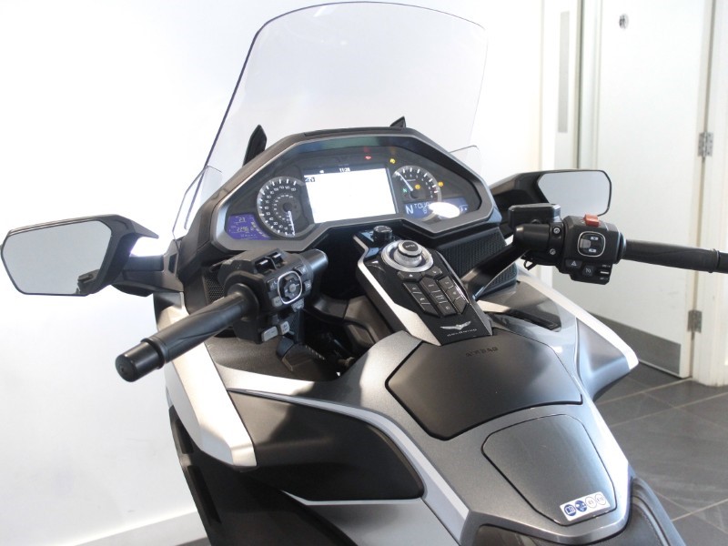 2025 (25) Honda GL1800 Gold Wing Tour DCT Airbag 5695130