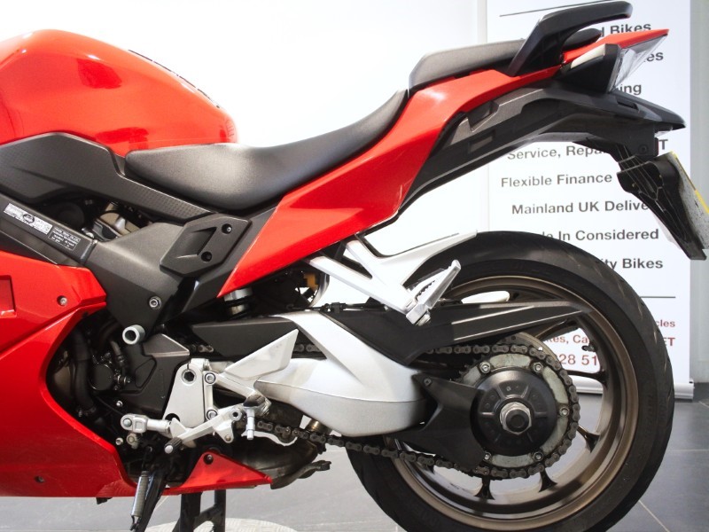 2019 (69) Honda VFR800 5717462
