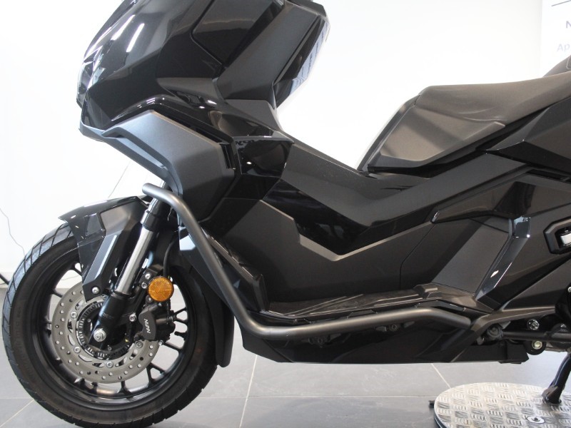 2025 (25) Honda ADV350 5721600