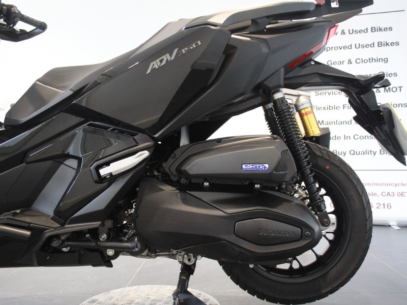 2025 (25) Honda ADV350 5721601
