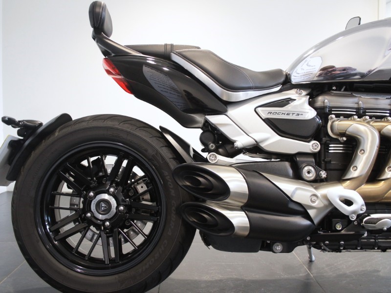 2023 (23) Triumph Rocket 3 R Chrome 5737196