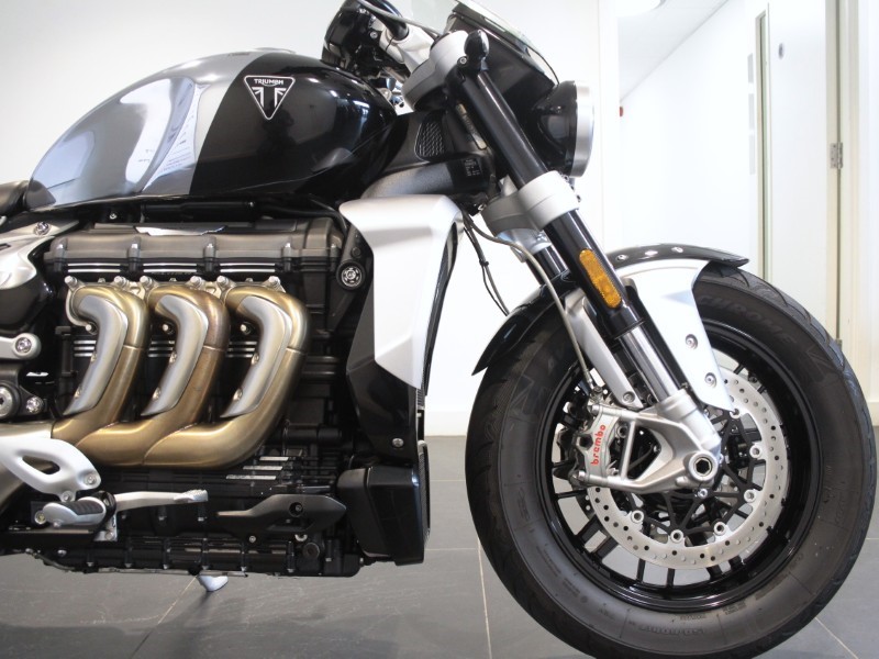 2023 (23) Triumph Rocket 3 R Chrome 5737198