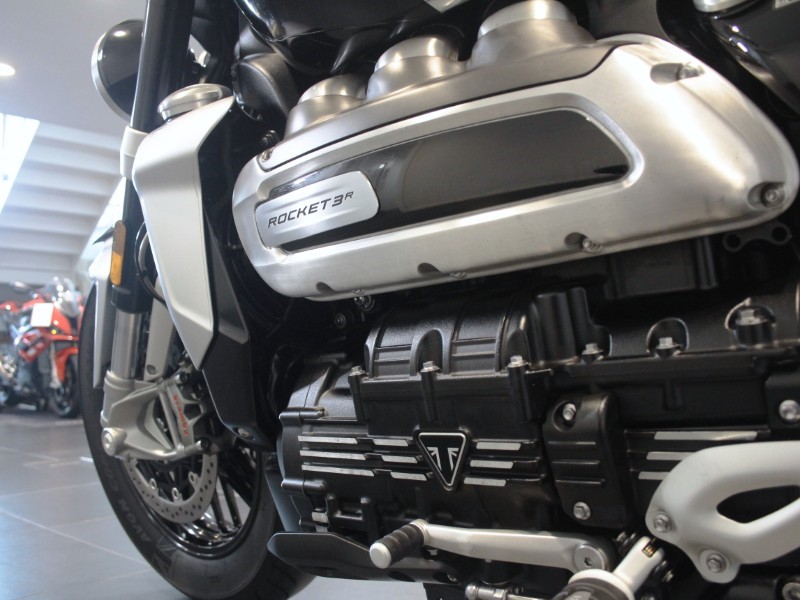 2023 (23) Triumph Rocket 3 R Chrome 5737201