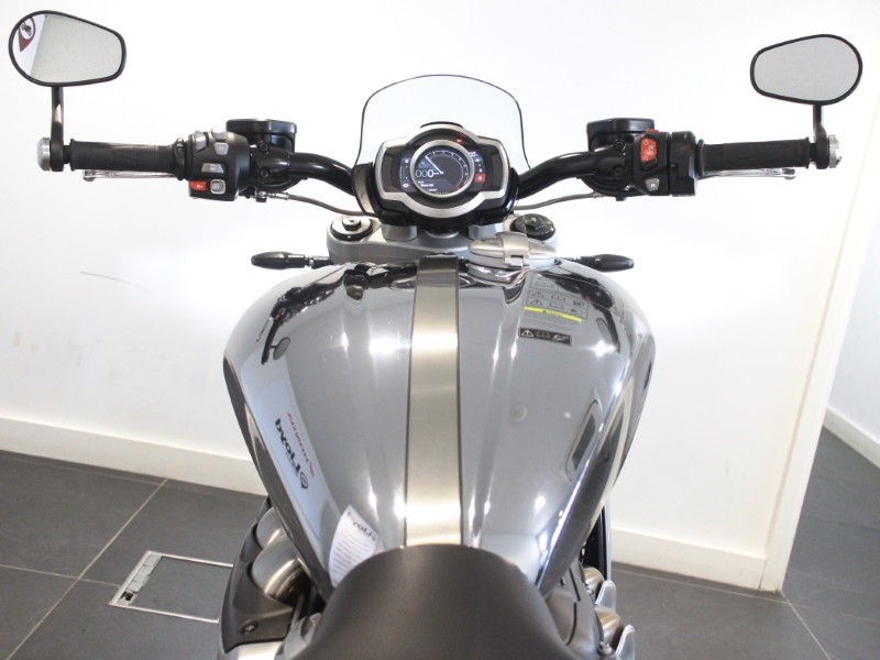 2023 (23) Triumph Rocket 3 R Chrome 5737193