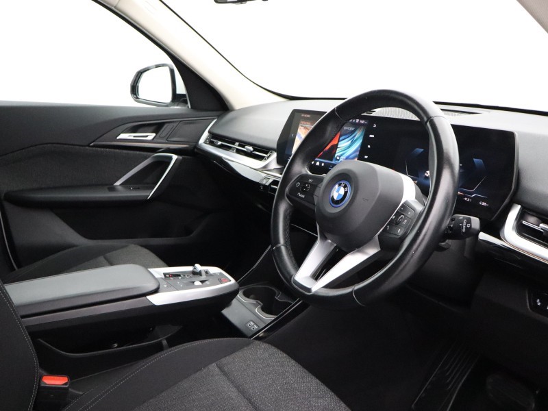 2024 (24) BMW iX1 150kW eDrive20 Sport 65kWh 5dr Auto 5984663