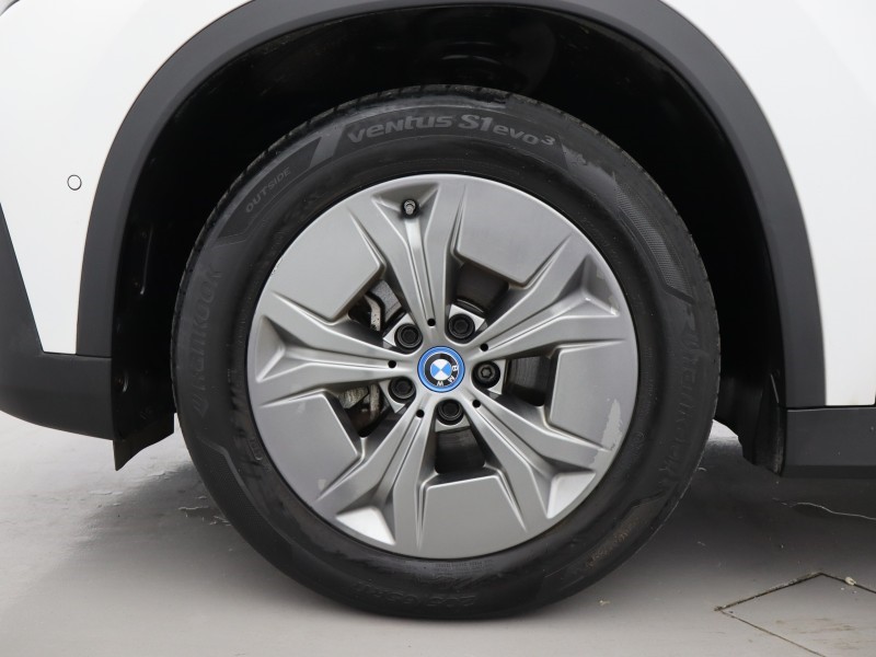 2024 (24) BMW iX1 150kW eDrive20 Sport 65kWh 5dr Auto 5984657