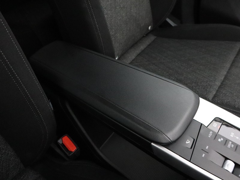 2024 (24) BMW iX1 150kW eDrive20 Sport 65kWh 5dr Auto 5984684