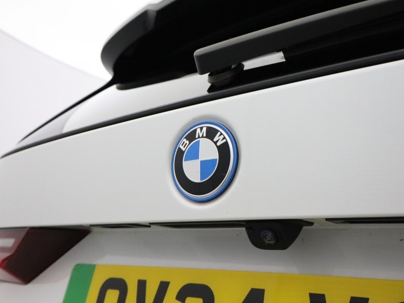 2024 (24) BMW iX1 150kW eDrive20 Sport 65kWh 5dr Auto 5984650