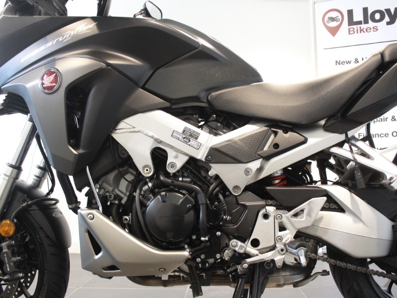 2018 (18) Honda VFR800X Crossrunner 5794457