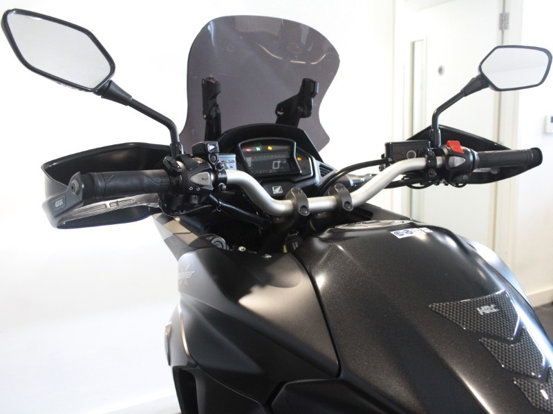 2018 (18) Honda VFR800X Crossrunner 5794448