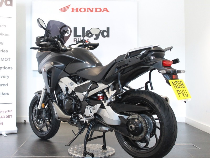 2018 (18) Honda VFR800X Crossrunner 5794444