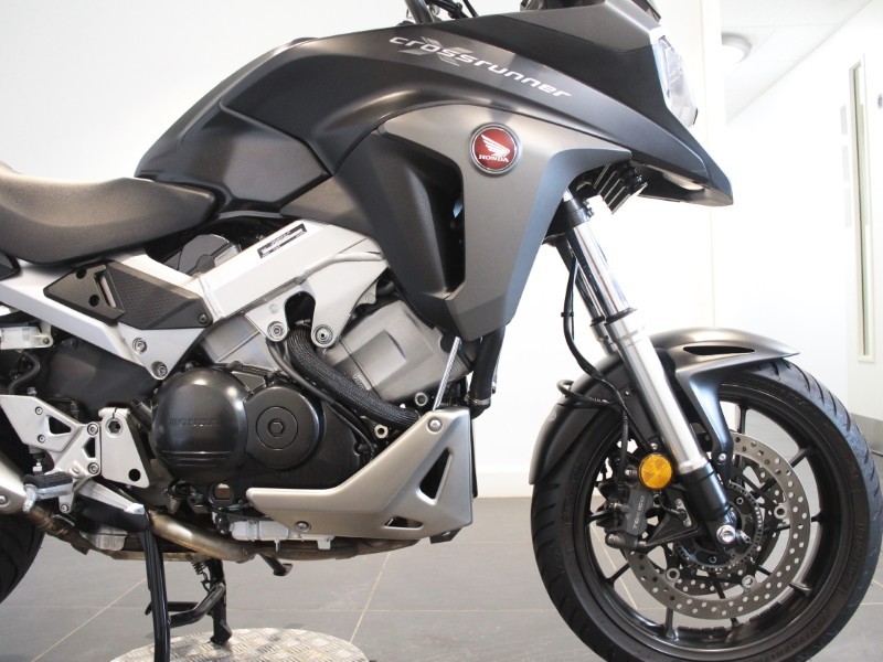 2018 (18) Honda VFR800X Crossrunner 5794455