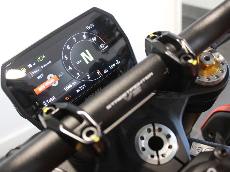 2026 (26) Ducati Streetfighter V2 S 5819425