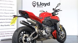 2026 (26) Ducati Streetfighter V2 S 5819421