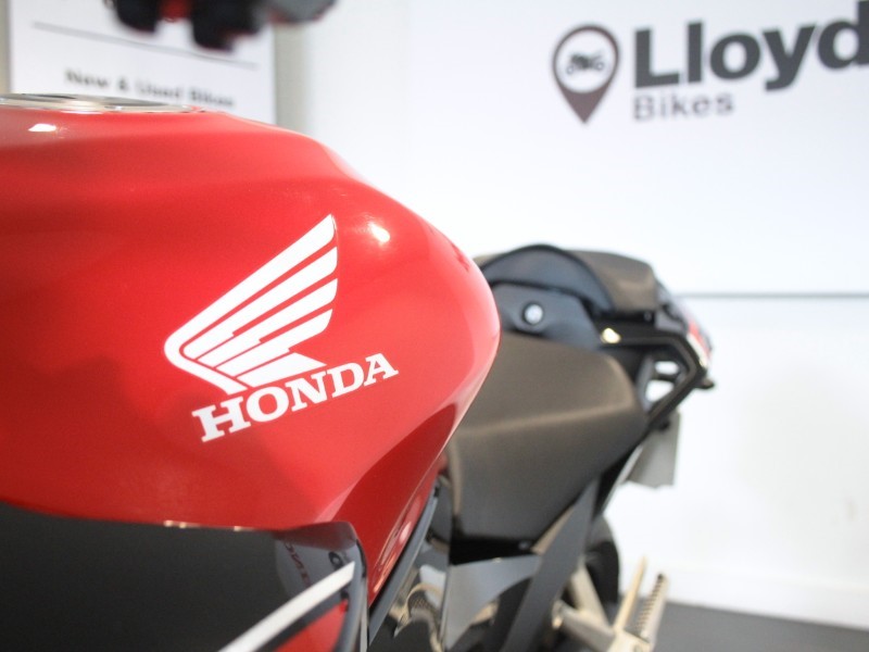 2023 (23) Honda CB500F 5835560