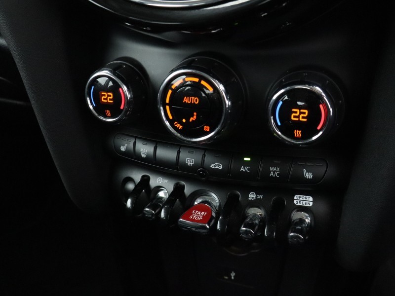 2022 (72) MINI HATCHBACK 1.5 Cooper Classic 3dr Auto 5983273