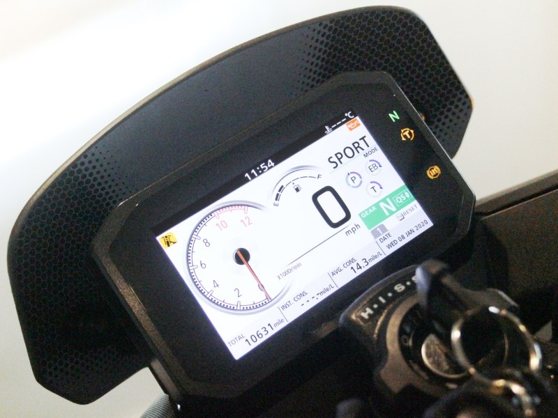 2024 (74) Honda CB750 Hornet 5860407