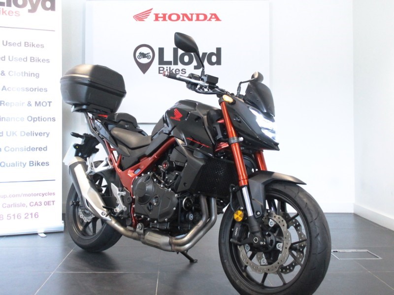 2024 (74) Honda CB750 Hornet 5860397