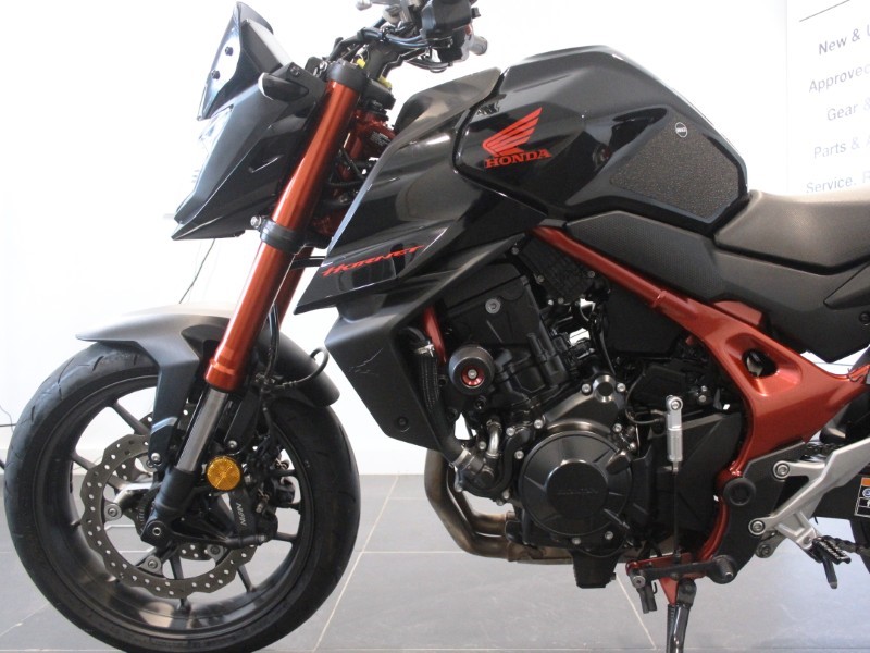 2024 (74) Honda CB750 Hornet 5860418