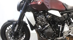 2024 (74) Honda CB1000R 5870357