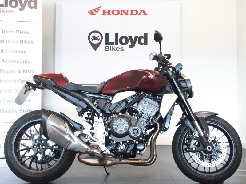 2024 (74) Honda CB1000R 5870347