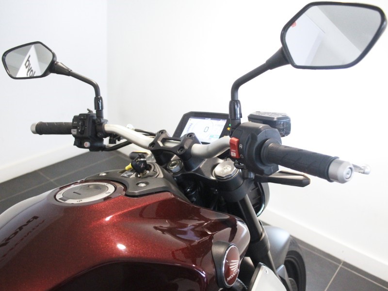 2024 (74) Honda CB1000R 5870352