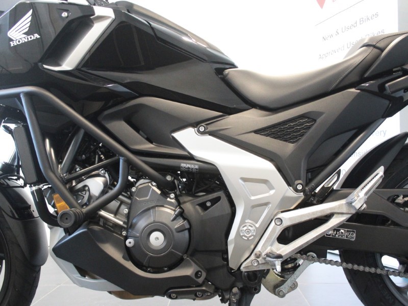 2025 (25) Honda NC750X DCT 5881117