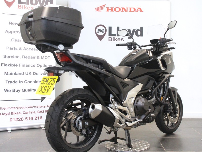 2025 (25) Honda NC750X DCT 5881109