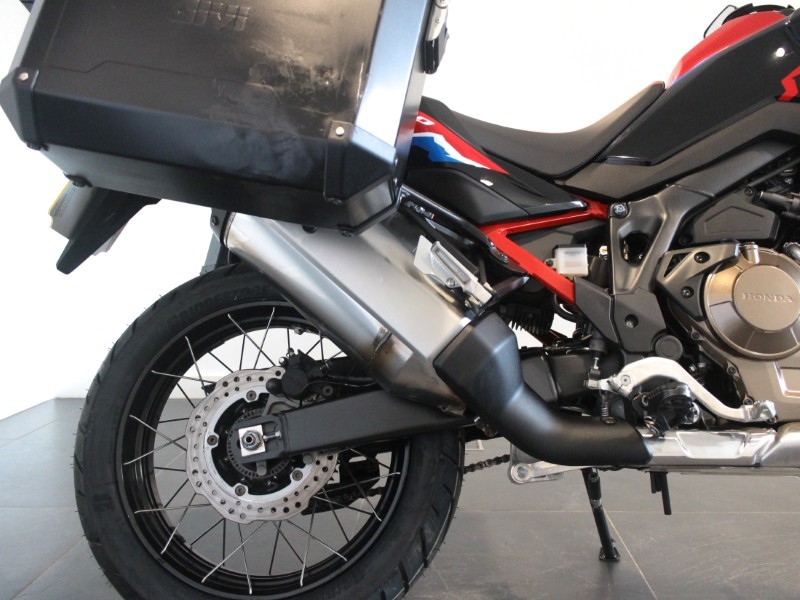 2024 (24) Honda Africa Twin CRF1100 5892865